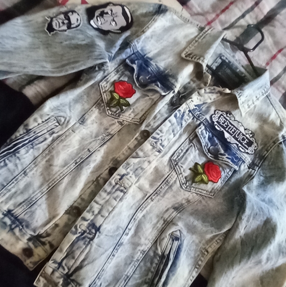 WIP NFS Acid washed classic horror lovers ooak custom upcycled patch jacket! - Picture 5 of 9